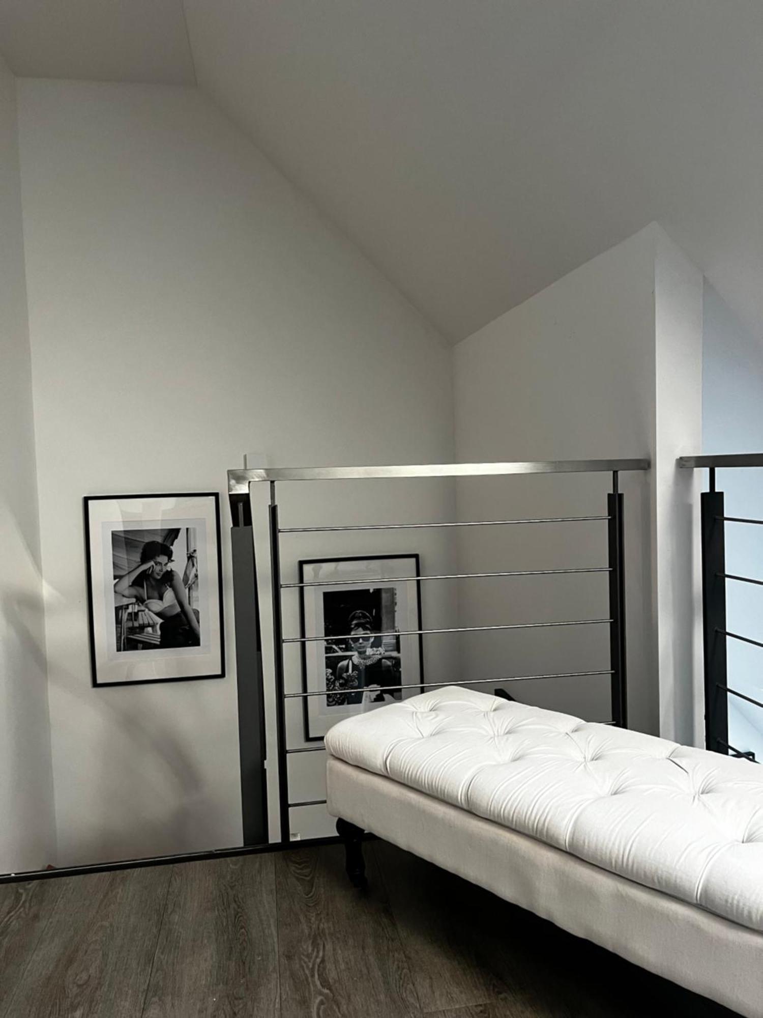 Moderne Galeriewohnung Mit Balkon Und Stellplatz Am Wenigemarkt Erfurt Exterior foto